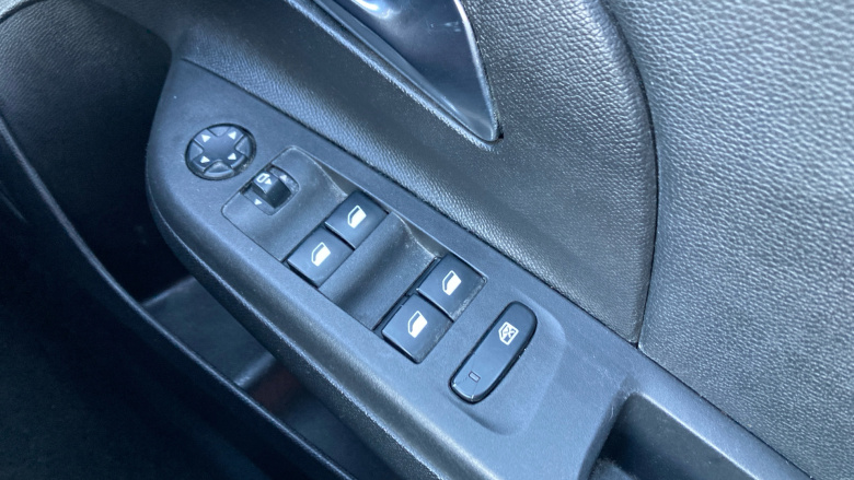 Vauxhall Corsa 1.2 Turbo Elite Nav 5dr Auto Petrol Hatchback